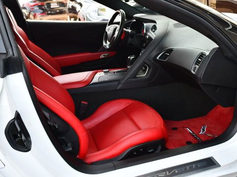 Used 2017 Chevrolet Corvette Grand Sport RWD image 40