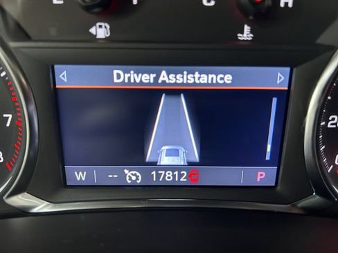 Used 2023 Chevrolet Blazer LT w/ Driver Confidence Package FWD image 34