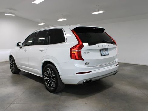 Used 2020 Volvo XC90 T6 Momentum image 7