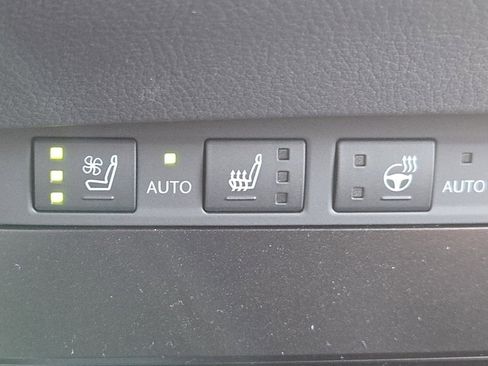 New 2025 Lexus ES 350 350 Luxury image 9