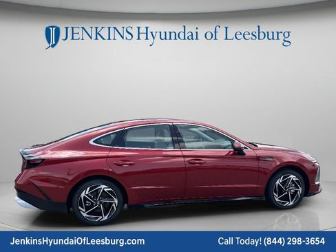 New 2026 Hyundai Sonata SEL FWD image 4