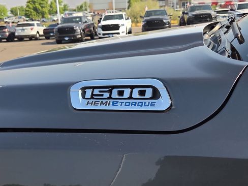 Used 2023 RAM 1500 Big Horn AWD/4WD image 15