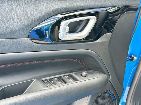 New 2026 Jeep Compass Trailhawk image 12