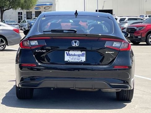 Certified 2025 Honda Civic Sport image 5