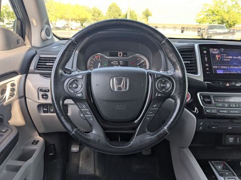 Used 2016 Honda Pilot Elite image 18