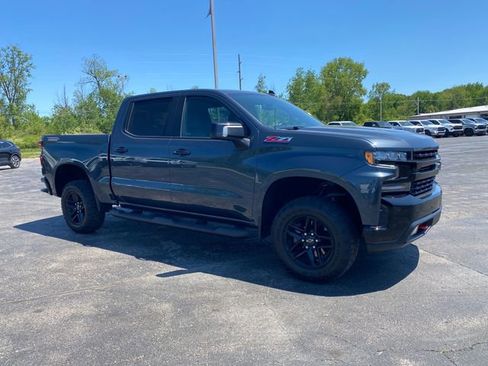 Used 2021 Chevrolet Silverado 1500 LT Trail Boss w/ Convenience Package II AWD/4WD image 14