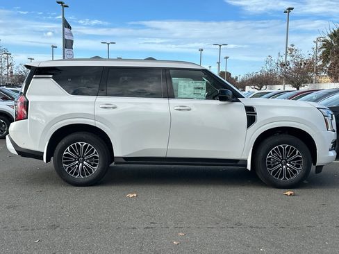 New 2026 Nissan Armada SL w/ Captain's Chari Seat Package image 3