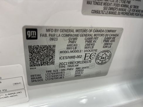 Used 2024 Chevrolet Silverado 2500 High Country image 30