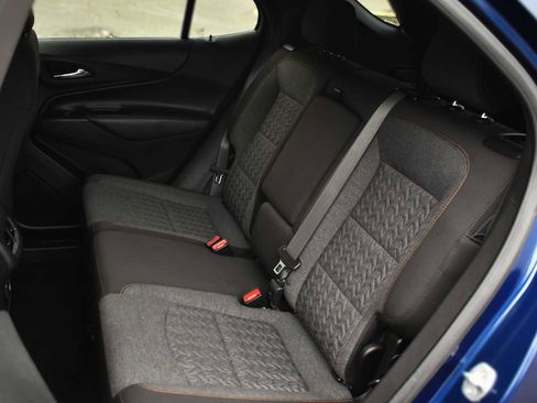 Used 2023 Chevrolet Equinox LT image 12