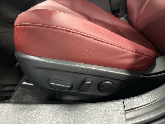 New 2026 MAZDA MAZDA3 Carbon AWD/4WD image 18