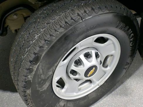 Certified 2025 Chevrolet Silverado 2500 W/T w/ WT Convenience Package image 10