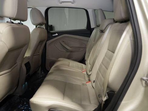 Used 2017 Ford Escape Titanium AWD/4WD image 20
