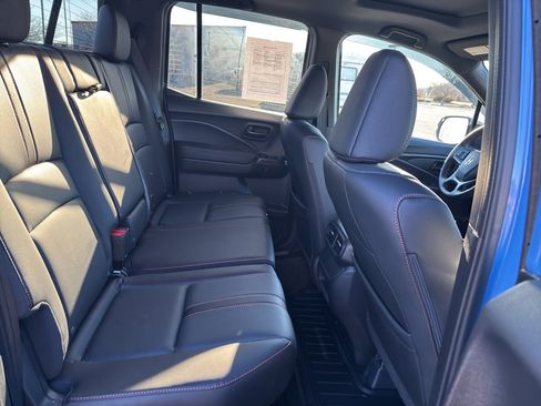 Used 2025 Honda Ridgeline TrailSport image 15