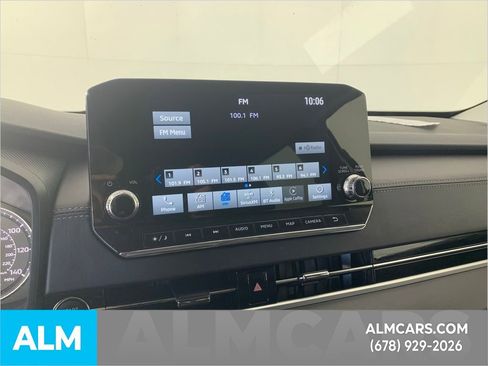 Used 2024 Mitsubishi Outlander SE image 26