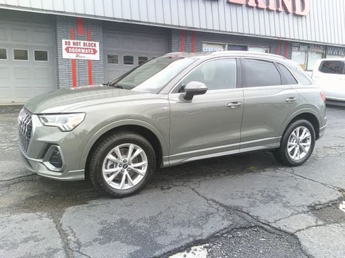 Used 2025 Audi Q3 2.0T Premium AWD/4WD image 13