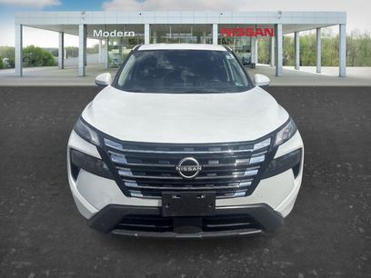 Certified 2025 Nissan Rogue SV
