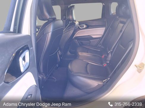 Used 2025 Jeep Compass Limited AWD/4WD image 10