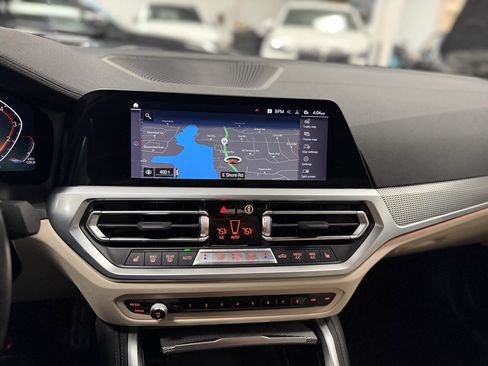 Used 2022 BMW 430i xDrive Convertible w/ M Sport Package image 26