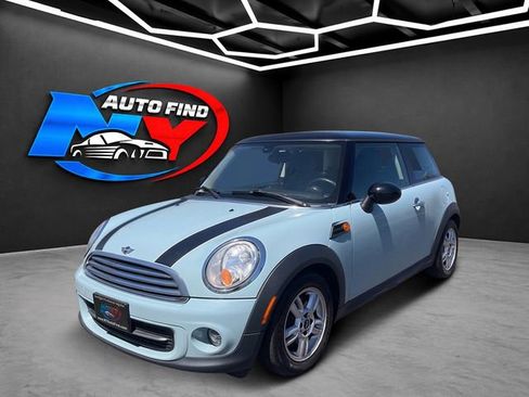 Used 2013 MINI Cooper Hardtop FWD image 1