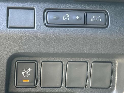 New 2026 Nissan Frontier SV image 19