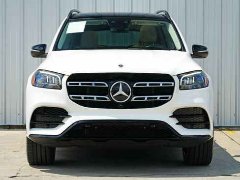 Used 2021 Mercedes-Benz GLS 580 4MATIC image 7