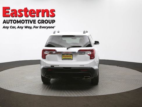 Used 2023 GMC Acadia SLT image 41