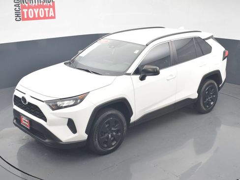 Used 2021 Toyota RAV4 LE FWD image 23