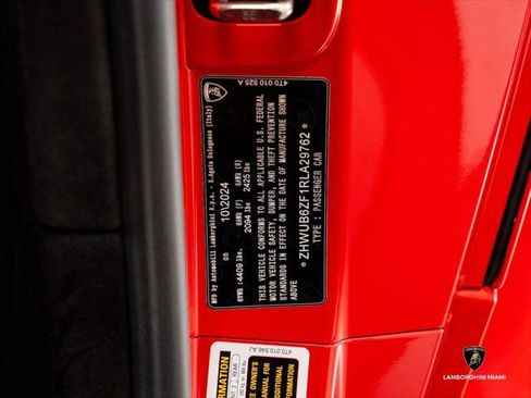 Used 2024 Lamborghini Huracan Tecnica RWD image 48