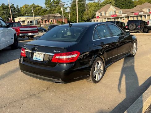 Used 2012 Mercedes-Benz E 350 4MATIC Sedan image 6
