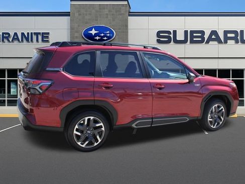 Used 2025 Subaru Forester Limited AWD/4WD image 8