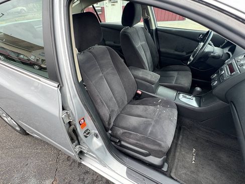 Used 2007 Nissan Altima 2.5 S w/ Technology Pkg FWD image 38