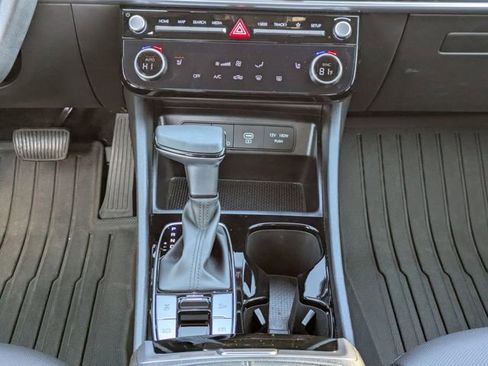 Used 2025 Hyundai Santa Cruz SEL image 19