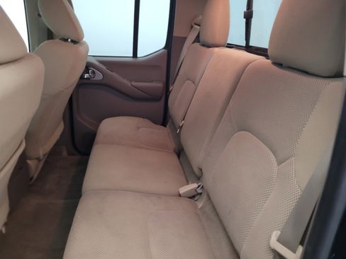 Used 2018 Nissan Frontier SV w/ Value Truck Package image 18