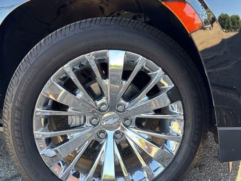 Used 2021 Chevrolet Tahoe High Country AWD/4WD image 7