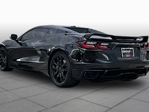 Used 2024 Chevrolet Corvette Stingray Premium Conv w/ Z51 Performance Package RWD image 11