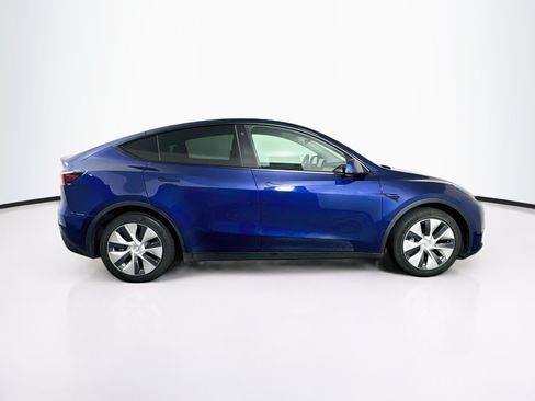 Used 2021 Tesla Model Y Long Range AWD/4WD image 10