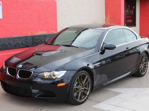 Used 2012 BMW M3 Convertible w/ Premium Pkg RWD image 12