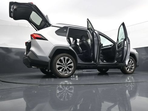 Used 2023 Toyota RAV4 XLE Premium AWD/4WD image 40