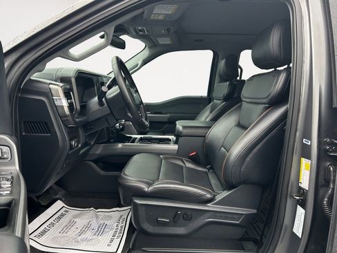 Used 2025 Ford F350 Lariat w/ Lariat Ultimate Package AWD/4WD image 6