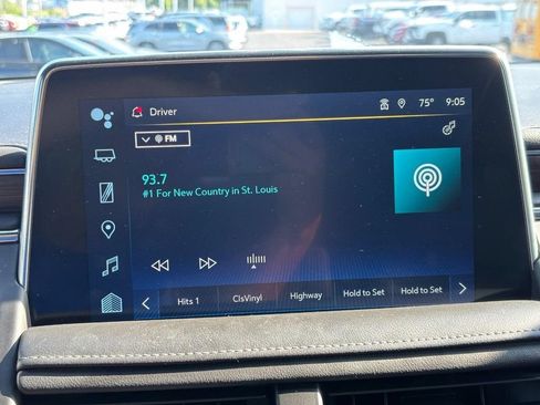 Certified 2022 Chevrolet Tahoe Z71 w/ Luxury Package AWD/4WD image 21