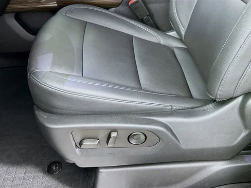 Used 2022 Chevrolet Silverado 1500 RST image 20