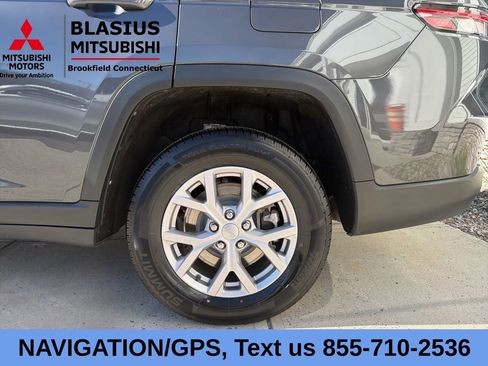 Used 2022 Jeep Grand Cherokee L Limited AWD/4WD image 6