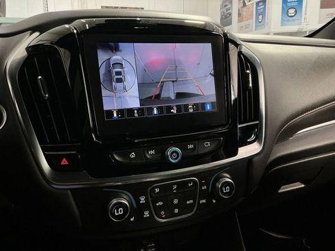 Used 2023 Chevrolet Traverse RS AWD/4WD image 20