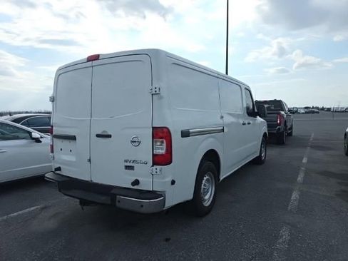 Used 2017 Nissan NV 2500 S image 4