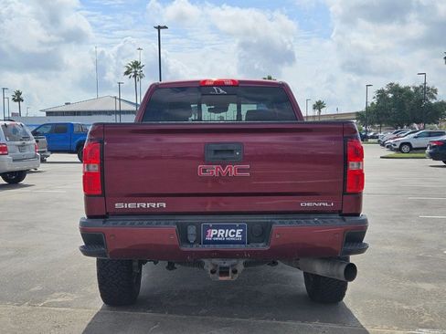 Used 2015 GMC Sierra 2500 Denali w/ Duramax Plus Package AWD/4WD image 6
