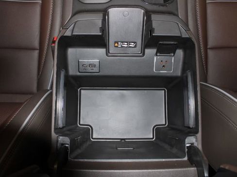 New 2026 GMC Sierra 1500 Denali w/ Denali Reserve Package AWD/4WD image 35