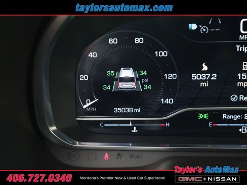 Used 2024 GMC Yukon AT4 w/ Technology Package AWD/4WD image 8