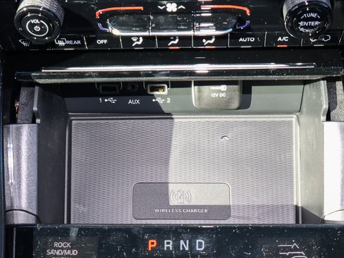 New 2025 Jeep Grand Cherokee L Overland w/ Advanced Protech Group III image 27