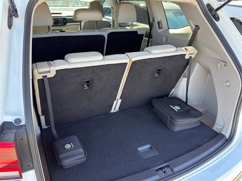 Used 2023 Volkswagen Atlas SE image 28