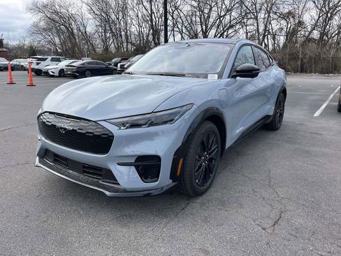 New 2026 Ford Mustang Mach-E Premium image 7